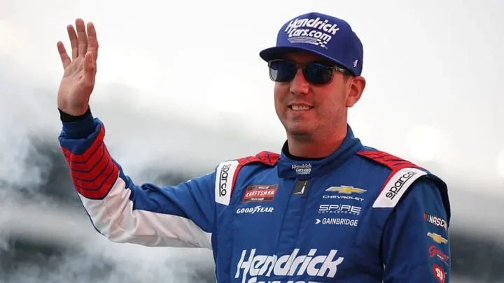 NASCAR’s Truck Series and O’Reilly Autoparts Series honor Kyle Busch with moments of silence at Charlotte