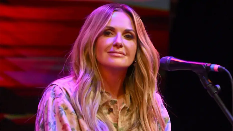 carly-pearce-cma-fest-nashville-fox-news-001