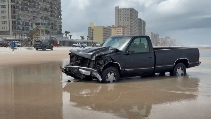Florida beach toll booth worker killed after driver rams structure before getting stuck in sand, sheriff says