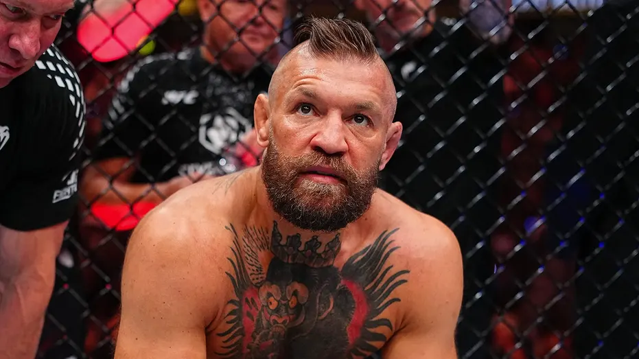 3ec00e38-Conor-McGregor-UFC-329