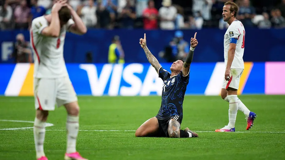 Argentina_celebrates_win
