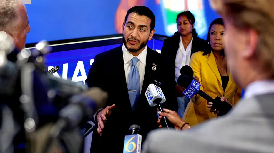 abdul-el-sayed-debate