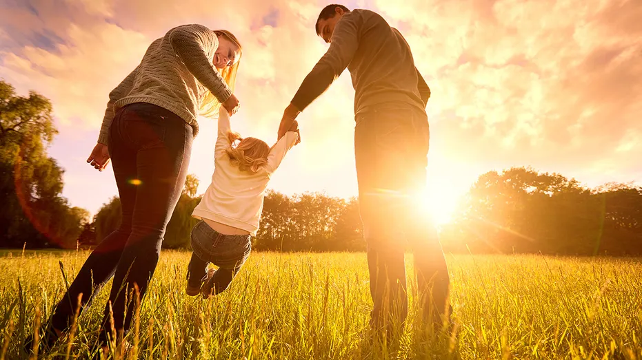 adoption-istock