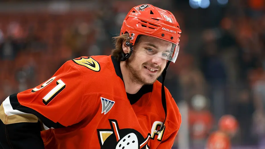 leo-carlsson-tkachuk