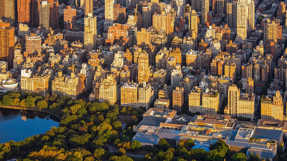 new-yorks-upper-east-side
