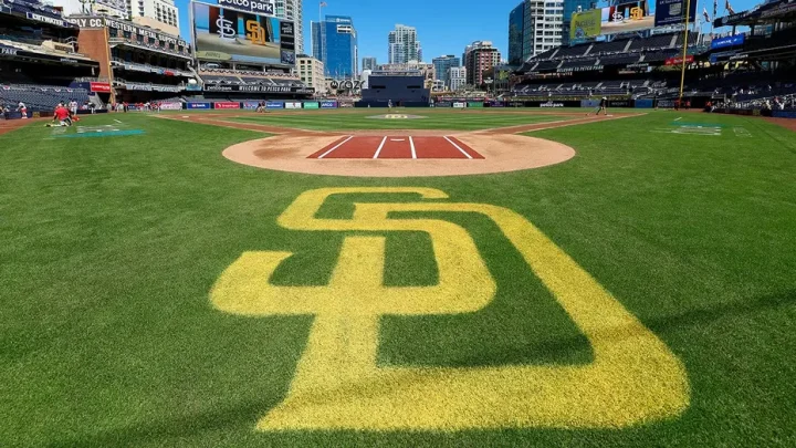 San Diego Padres favored over Giants as Robbie Ray likely makes final start before trade deadline