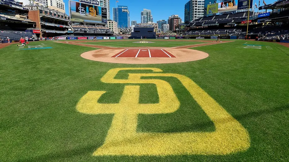 san-diego-padres-logo-petco-park-fox-news-001