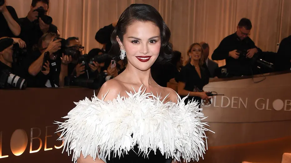 selena-gomez-oscars