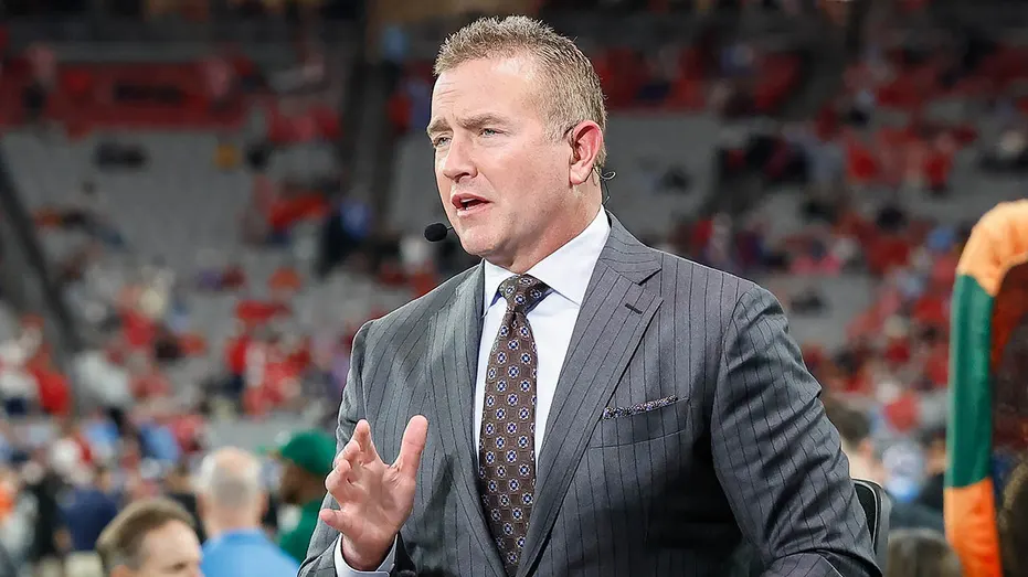sports-commentator-kirk-herbstreit