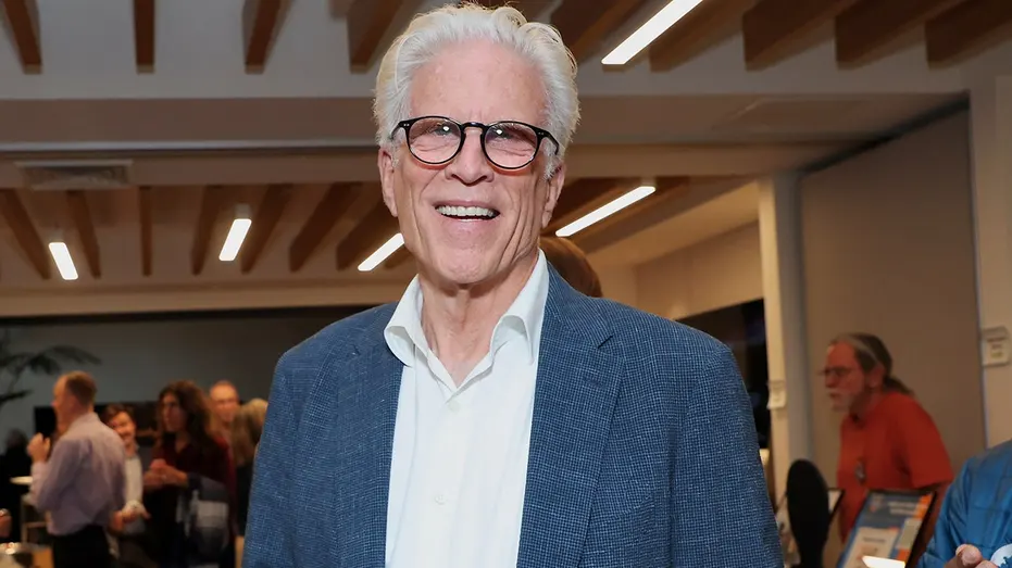 ted-danson-smiling