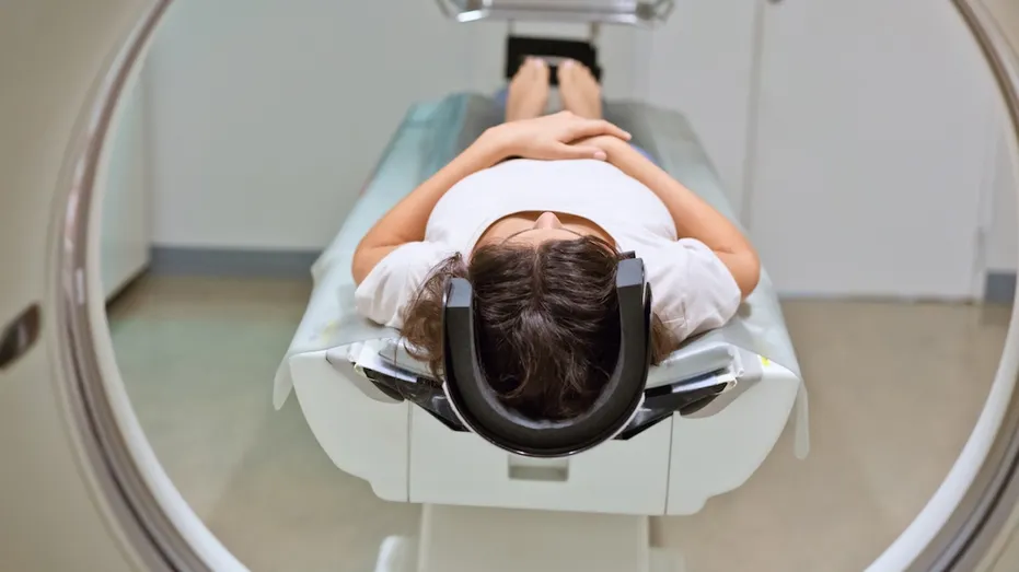 woman-mri-scan