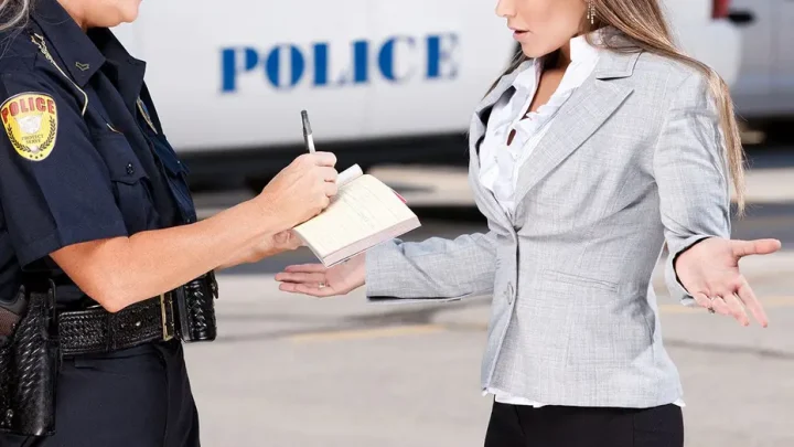 Florida woman tells police she knows nothing about drugs that allegedly fell out of her â€˜jail purseâ€™