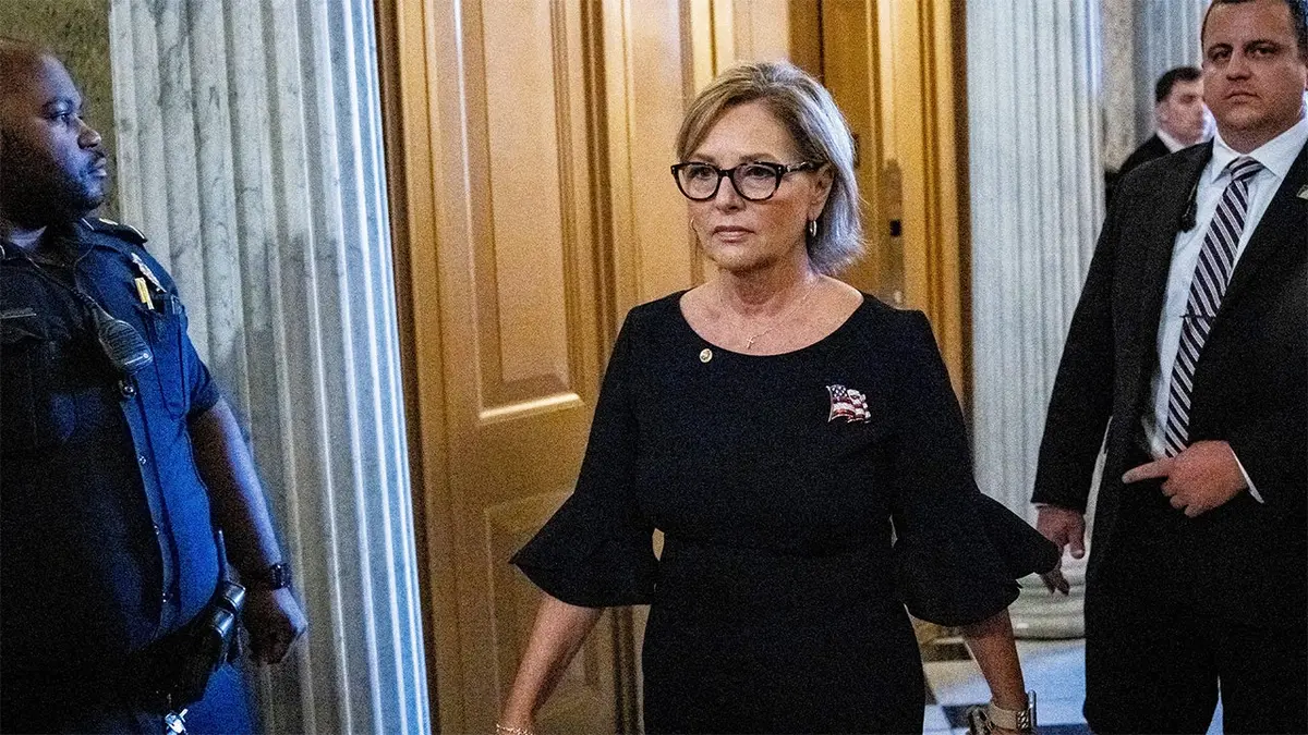 darlene-graham-nordone-walks-into-Senate