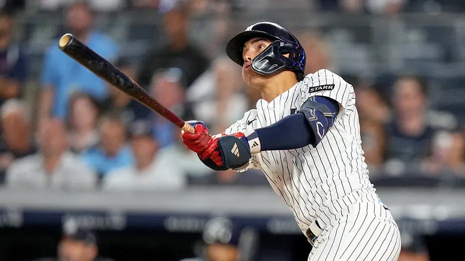 george-lombard-jr-home-run-yankees
