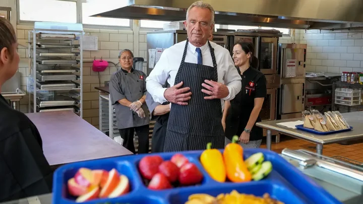 RFK Jr takes MAHA to the kitchen with HHS cooking series promoting healthy meals for under $5